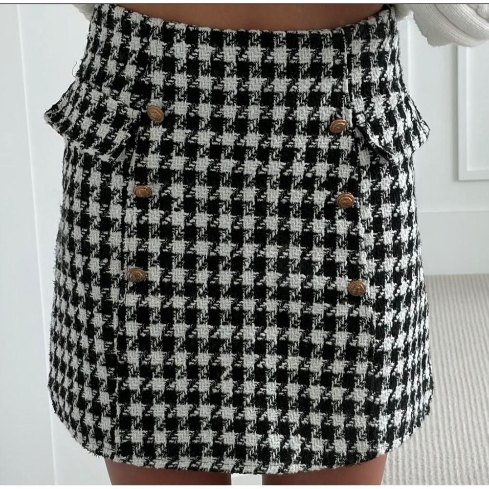 (CL) Mi Ami Black‎ White Houndstooth Tweed Mini Skirt Gold Buttons XS